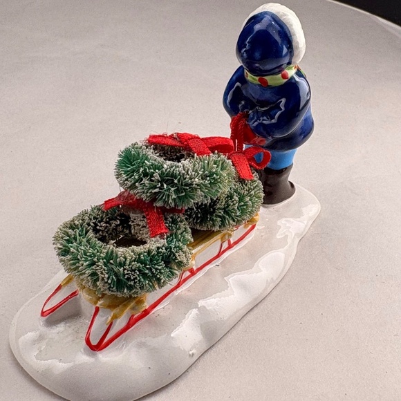 Department 56 Snow Village Wreaths for Sale - 4 pieces - Picture 13 of 16